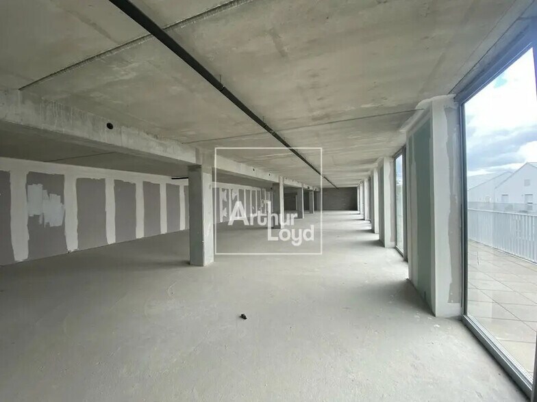 Bureau dans AVON à vendre - Photo intérieure – Image 3 sur 4