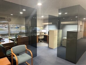 1 Cadence Park Plz, Michigan City, IN à louer Photo intérieure– Image 2 sur 5