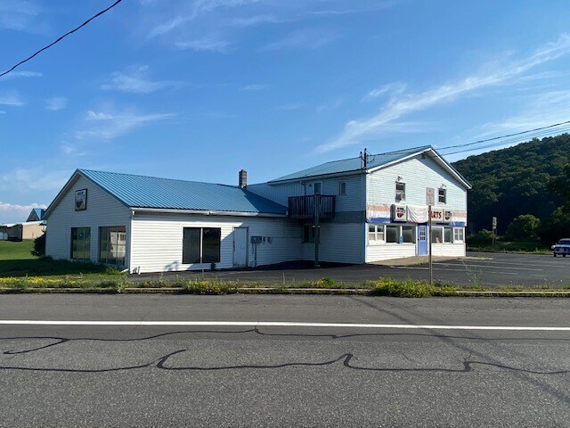 6209 State Route 20, Bouckville, NY à vendre - Photo de l’immeuble – Image 2 sur 5