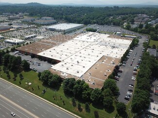 Plus de détails pour 1180 Seminole Trl, Charlottesville, VA - Bureau à louer
