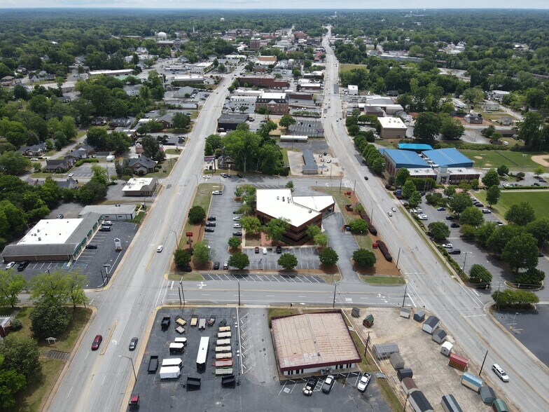 1101 N Main St, Anderson, SC à vendre - Photo de l’immeuble – Image 3 sur 13