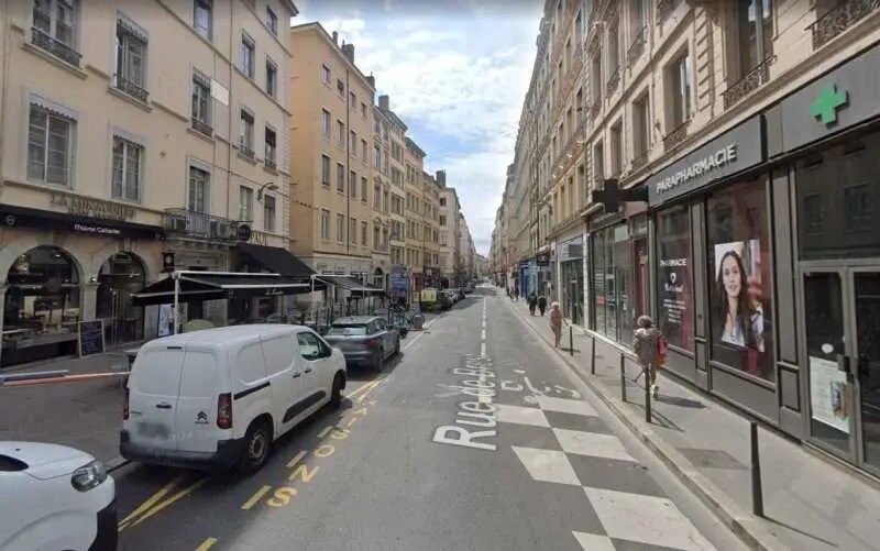 Bureau dans Lyon à louer - Photo de l’immeuble – Image 3 sur 4