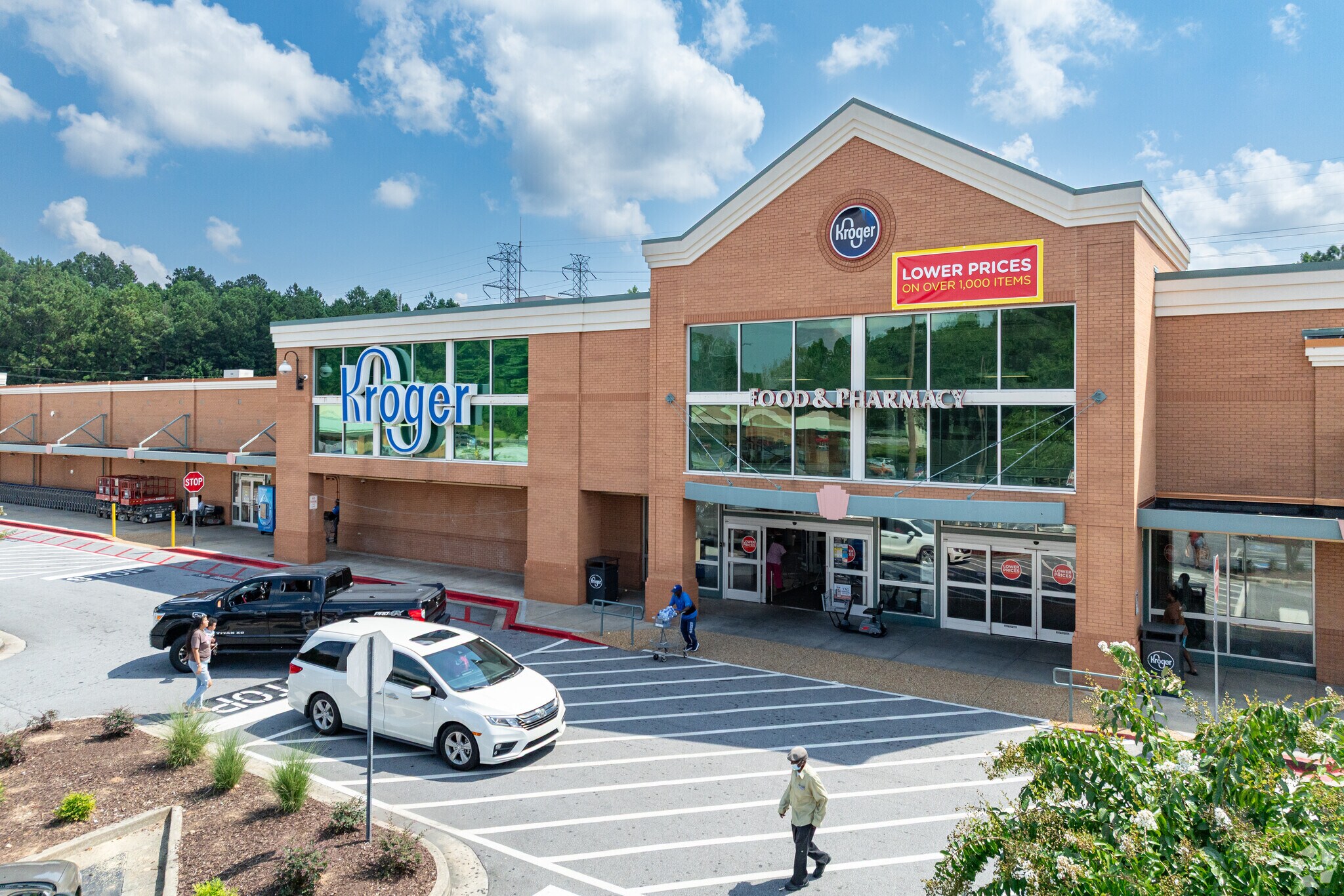 5656-5664 Jonesboro Rd, Lake City, GA à louer Photo de l’immeuble– Image 1 sur 7