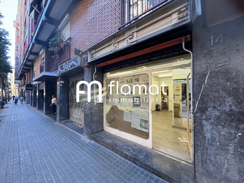 Local commercial dans Barcelone, Barcelona à louer - Photo de l’immeuble – Image 1 sur 4