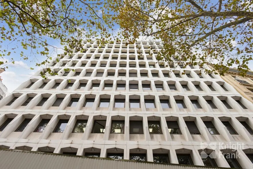 50 Avenue Daumesnil, Paris à louer - Photo de l’immeuble – Image 1 sur 12