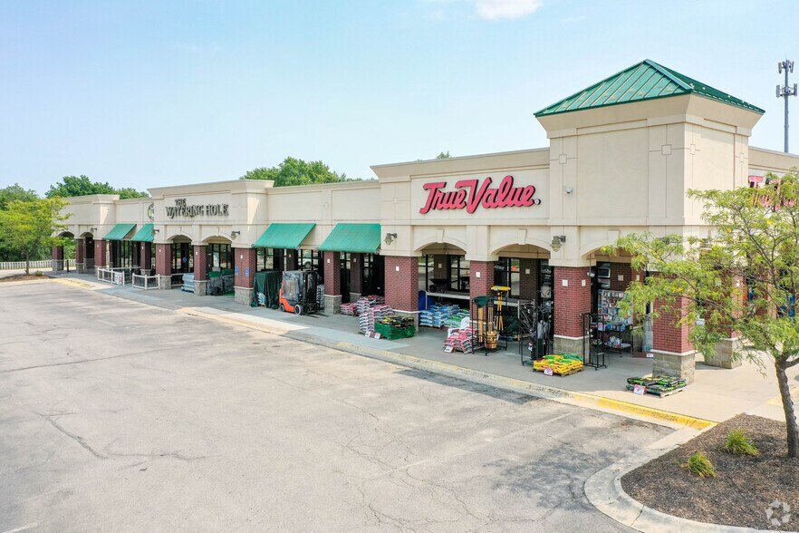 1550 S Coddington Ave, Lincoln, NE à louer - Photo de l’immeuble – Image 3 sur 6