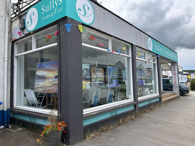 Commercial Rd, Penryn à vendre - Photo principale – Image 1 sur 5