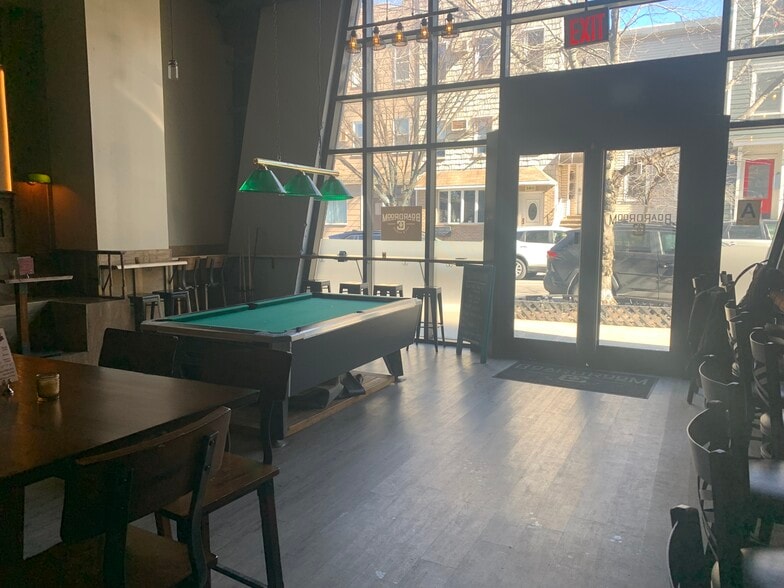 369 Leonard St, Brooklyn, NY à louer - Photo de l’immeuble – Image 2 sur 2