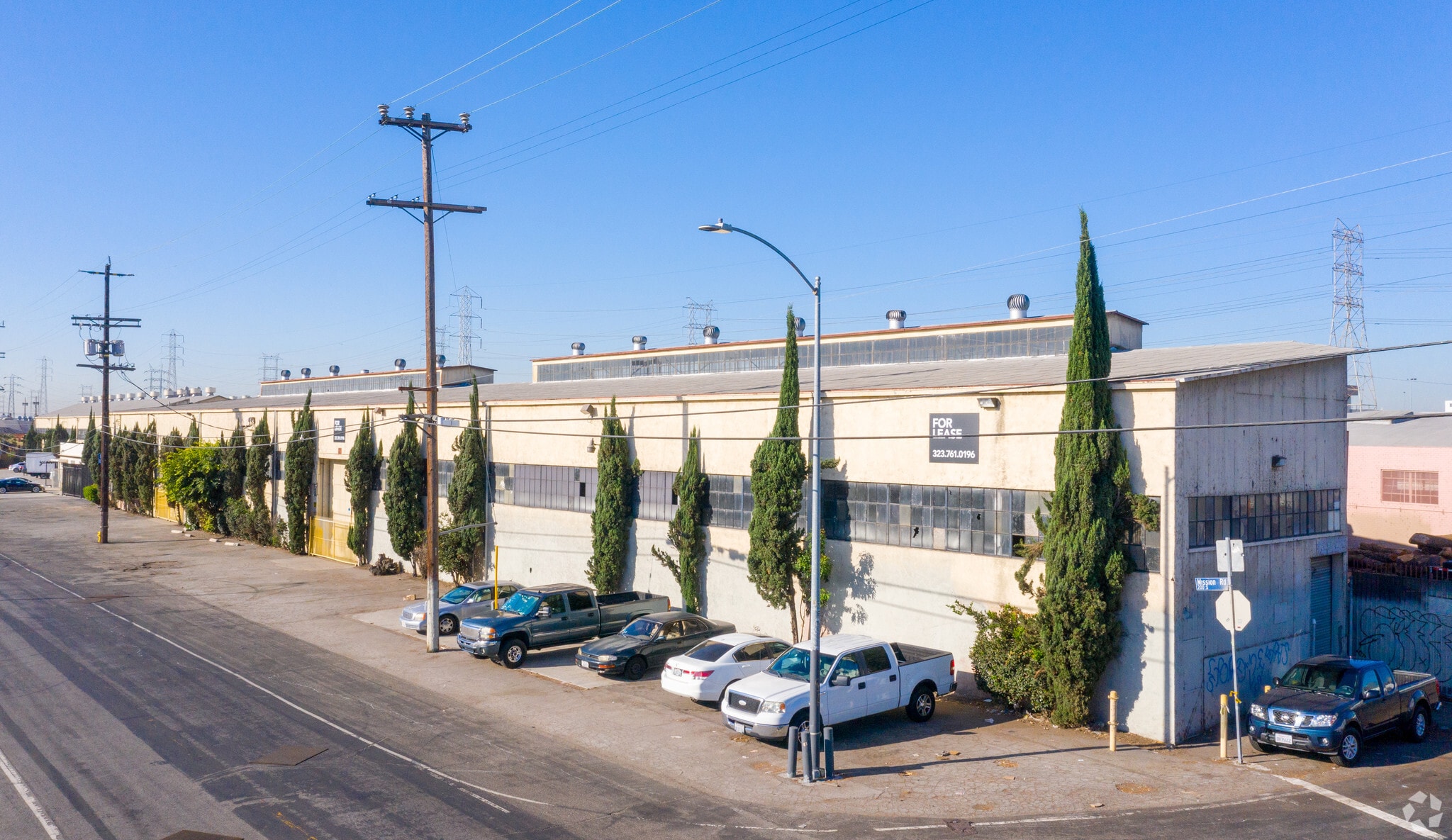 205 S Mission Rd, Los Angeles, CA à louer Photo principale– Image 1 sur 16