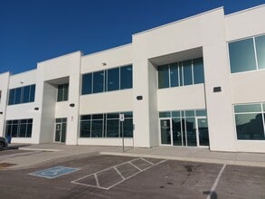190 Mostar St, Whitchurch-Stouffville, ON à louer Photo intérieure– Image 1 sur 1
