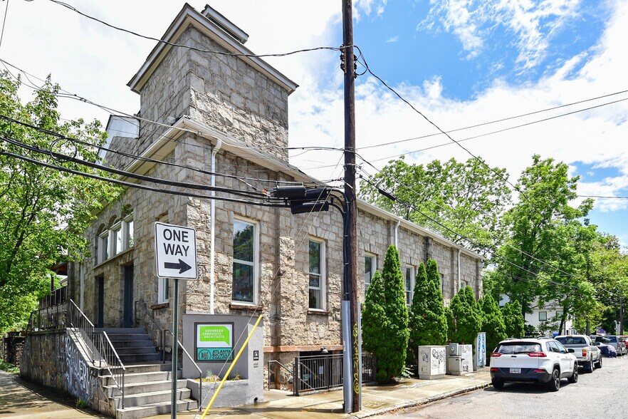 889 Wylie St SE, Atlanta, GA à vendre - Photo de l’immeuble – Image 2 sur 21