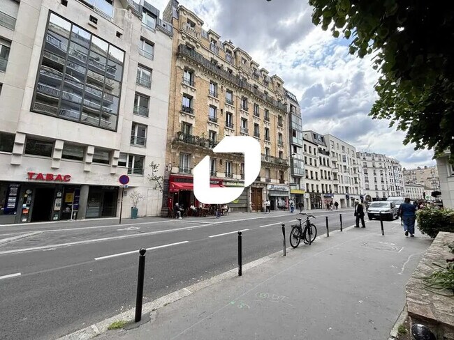 Plus de détails pour Local commercial à louer