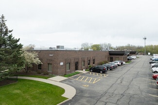 Plus de détails pour 28457 Ballard Dr, Lake Forest, IL - Local d'activités, Industriel/Logistique à louer