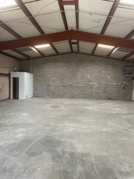 6325 Star Ln, Amarillo, TX à louer - Photo de l’immeuble – Image 2 sur 8