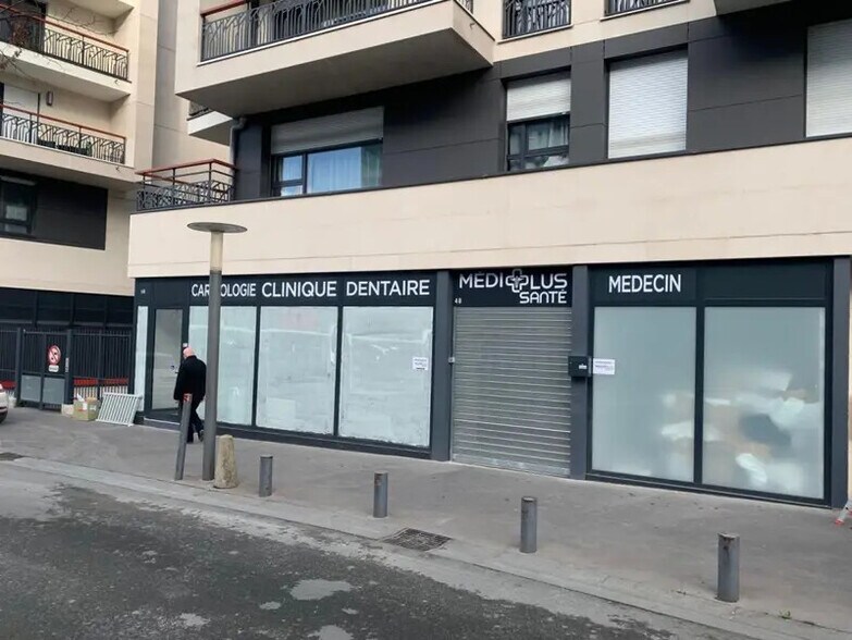 Bureaux/Médical dans Colombes à louer - Photo de l’immeuble – Image 1 sur 7