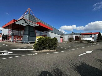 Plus de détails pour Local d'activités à louer