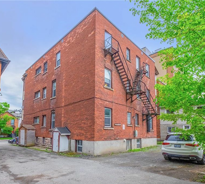 305 Waverley St W, Ottawa, ON à vendre - Photo de l’immeuble – Image 3 sur 9