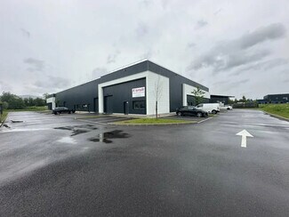 Plus de détails pour Local d’activités à vendre