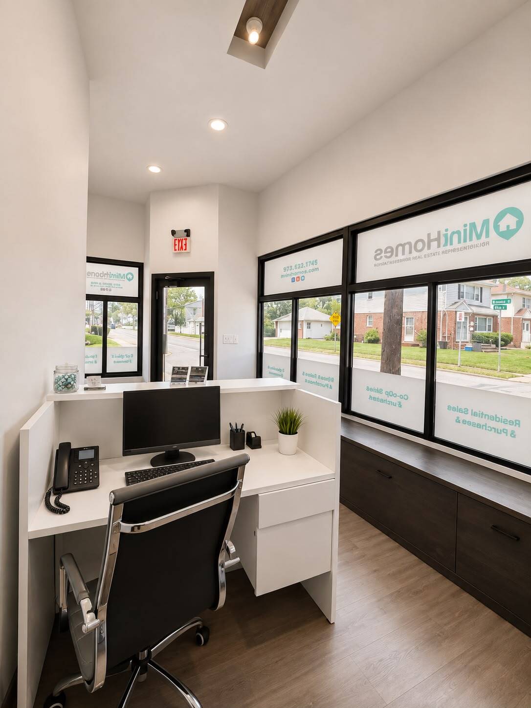 900-920 Rockaway Ave, Valley Stream, NY à louer Photo intérieure– Image 1 sur 7