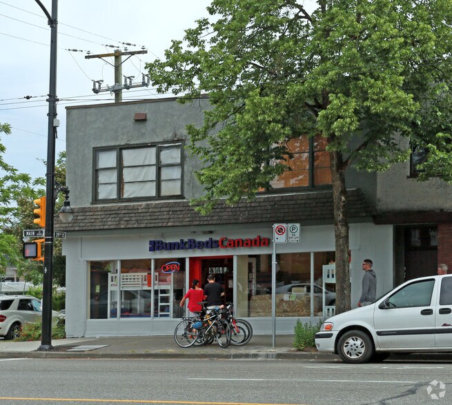 4502-4508 Main St, Vancouver, BC à vendre - Photo de l’immeuble – Image 2 sur 4