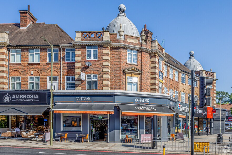 6 Central Circ, Londres à vendre - Photo principale – Image 1 sur 2