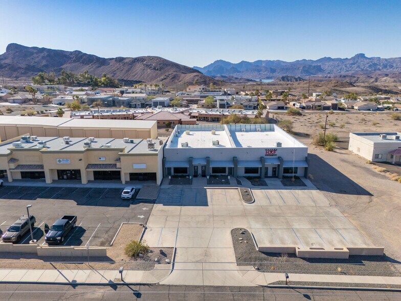 2880 Sweetwater Ave, Lake Havasu City, AZ à vendre - Photo de l’immeuble – Image 2 sur 16