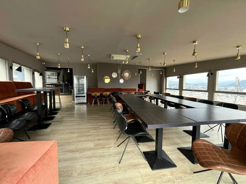 Local commercial dans Nice à louer - Photo de l’immeuble – Image 3 sur 7