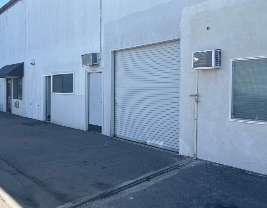 19232 Beach Blvd, Huntington Beach, CA à louer Photo intérieure– Image 1 sur 3