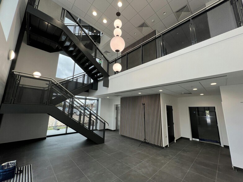 Walton Rd, Portsmouth à louer - Photo de l’immeuble – Image 3 sur 37