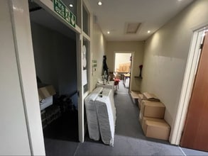 110 Lammas St, Carmarthen à louer Photo intérieure– Image 2 sur 7