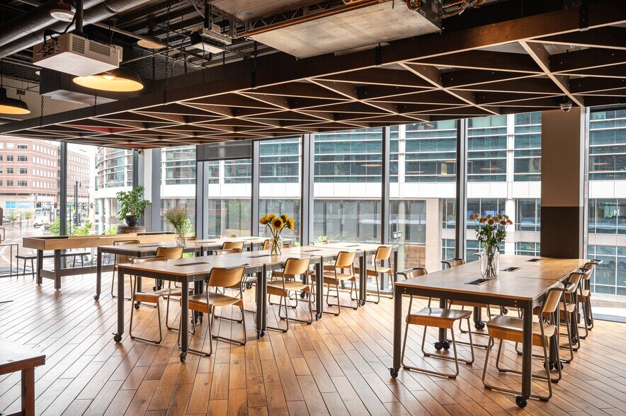 1550 Wewatta St, Denver, CO à louer - Photo intérieure – Image 2 sur 7