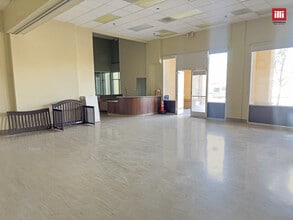 18760 Flying Tiger Dr, Canyon Country, CA à louer Photo intérieure– Image 2 sur 4