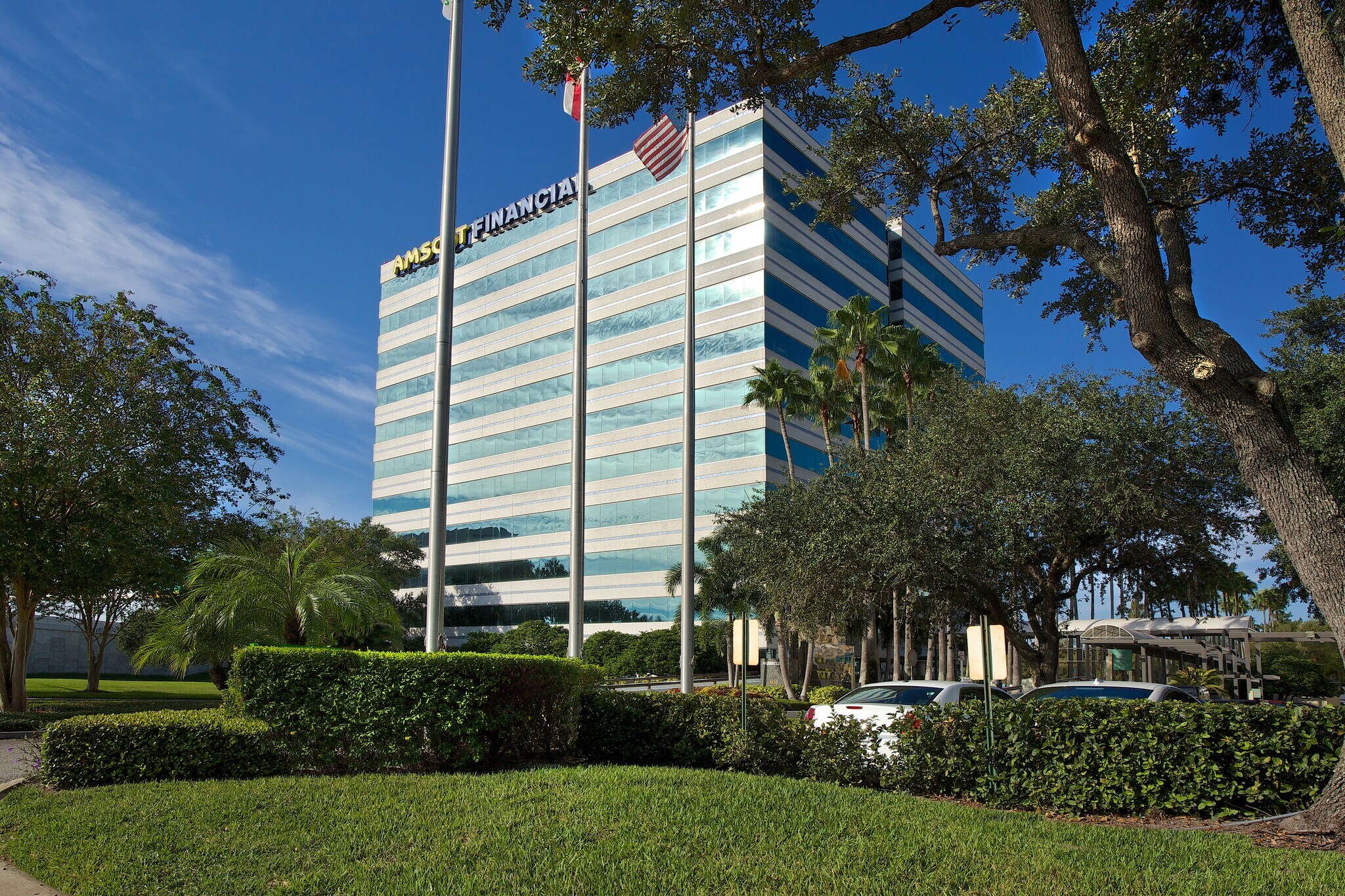 600 N Westshore Blvd, Tampa, FL à louer Photo principale– Image 1 sur 44