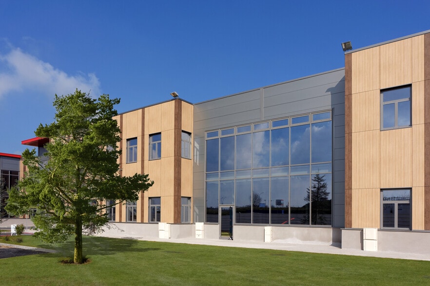 7 Allée Des Carrieres, Le Blanc-Mesnil à louer - Photo principale – Image 1 sur 4