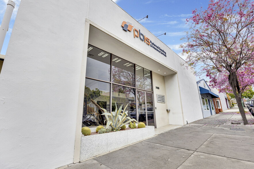 3455 Ocean View Blvd, Glendale, CA à louer - Photo de l’immeuble – Image 1 sur 18