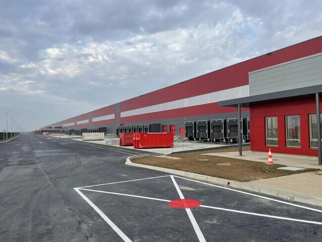 Plus de détails pour Bureau, Industriel/Logistique à louer