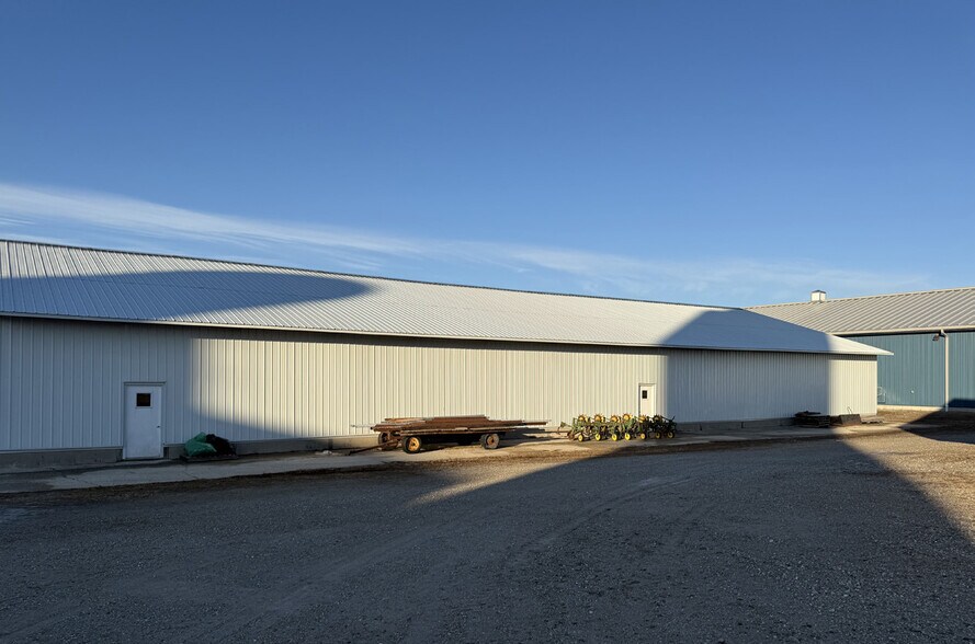5269 Penn Ln, Denmark, WI à vendre - Photo de l’immeuble – Image 3 sur 15