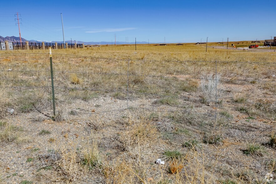 17970 Coal Creek Canyon Road, Arvada, CO à vendre - Photo de l’immeuble – Image 2 sur 2