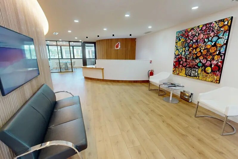 Bureau dans Villeneuve-Loubet à vendre Hall d’entrée– Image 1 sur 9
