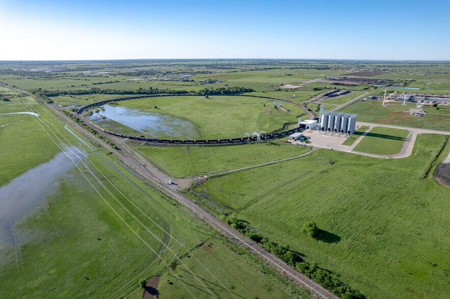 Evans Rd & OK-66, El Reno, OK à louer - Aérien – Image 2 sur 8