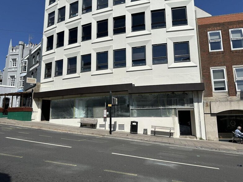 Dyke Rd, Brighton à louer - Photo de l’immeuble – Image 2 sur 10