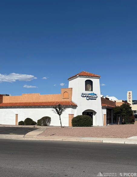 4001 E Speedway Blvd, Tucson, AZ à vendre - Photo de l’immeuble – Image 3 sur 4