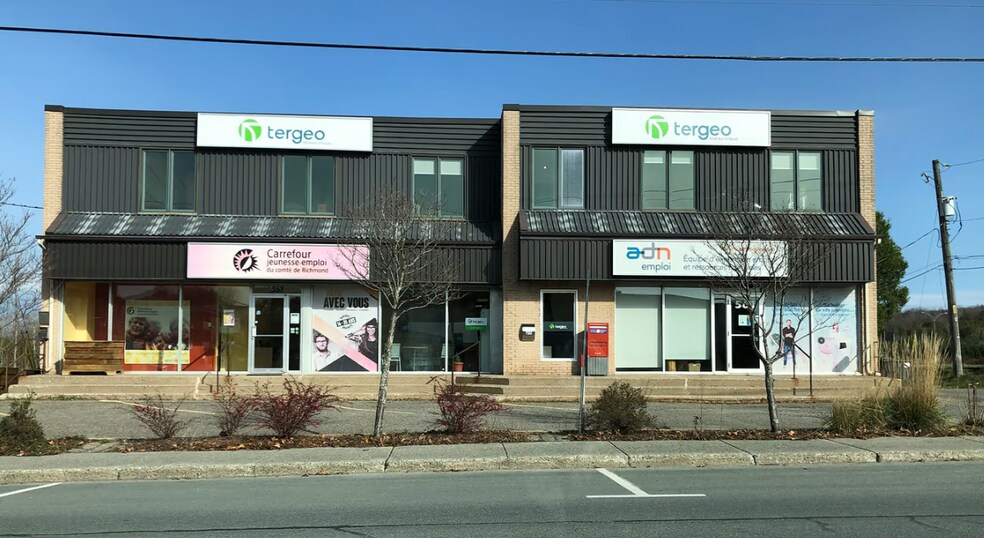 557-561 Av 1Re, Val-des-sources, QC à vendre - Photo principale – Image 1 sur 1
