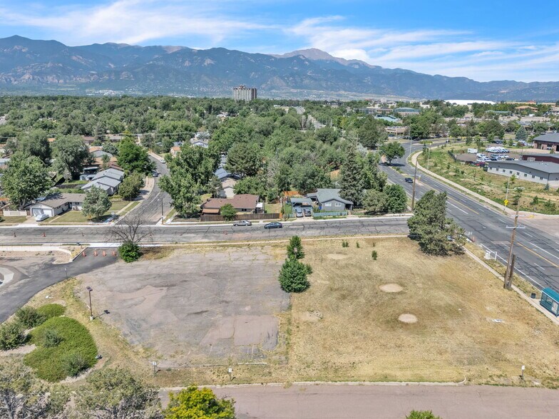 2505 Airport Rd, Colorado Springs, CO à vendre - Aérien – Image 3 sur 20