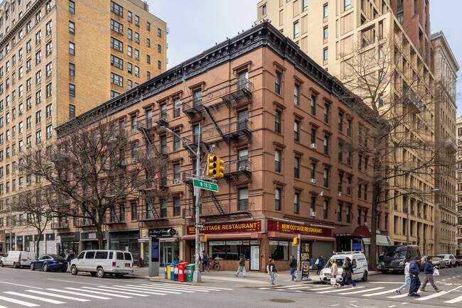 Plus de détails pour 2193-2195 Broadway, New York, NY - Local commercial à louer
