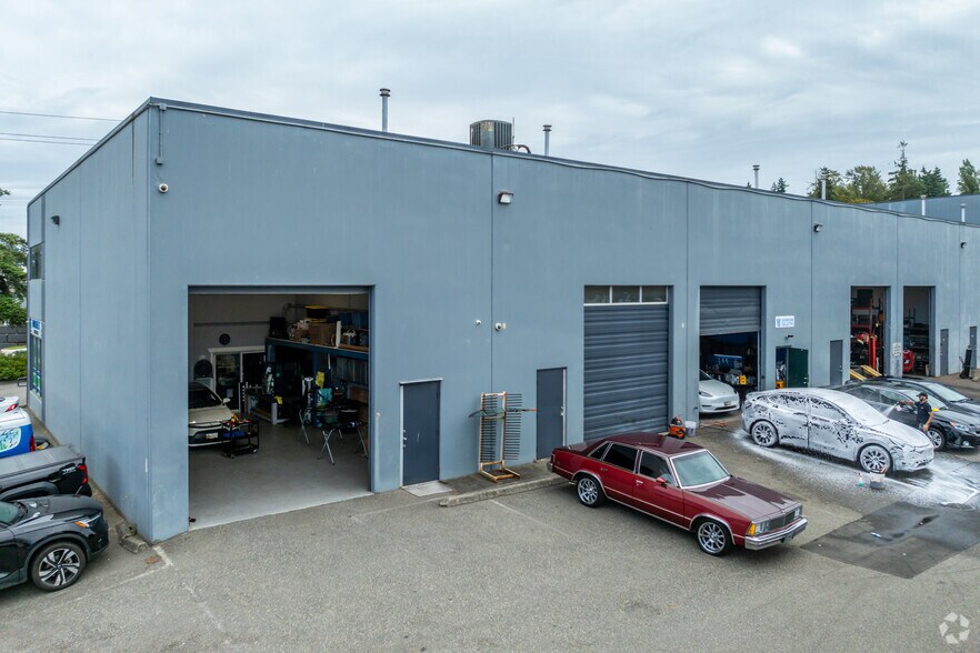 6333 148th St, Surrey, BC à vendre - Photo de l’immeuble – Image 2 sur 3