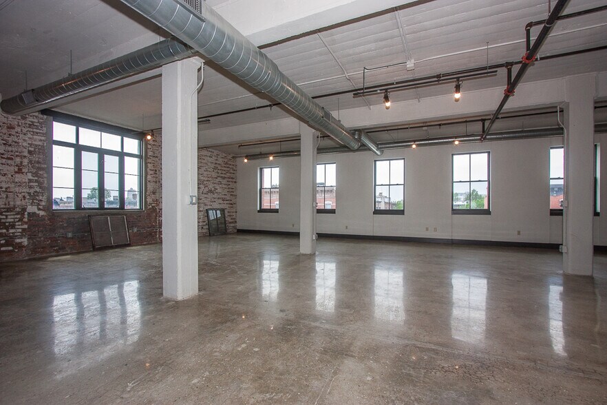 190 Christopher Columbus Dr, Jersey City, NJ à louer - Photo intérieure – Image 2 sur 14