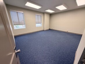 121 S Broadway Ave, Tyler, TX à louer Photo intérieure– Image 1 sur 4