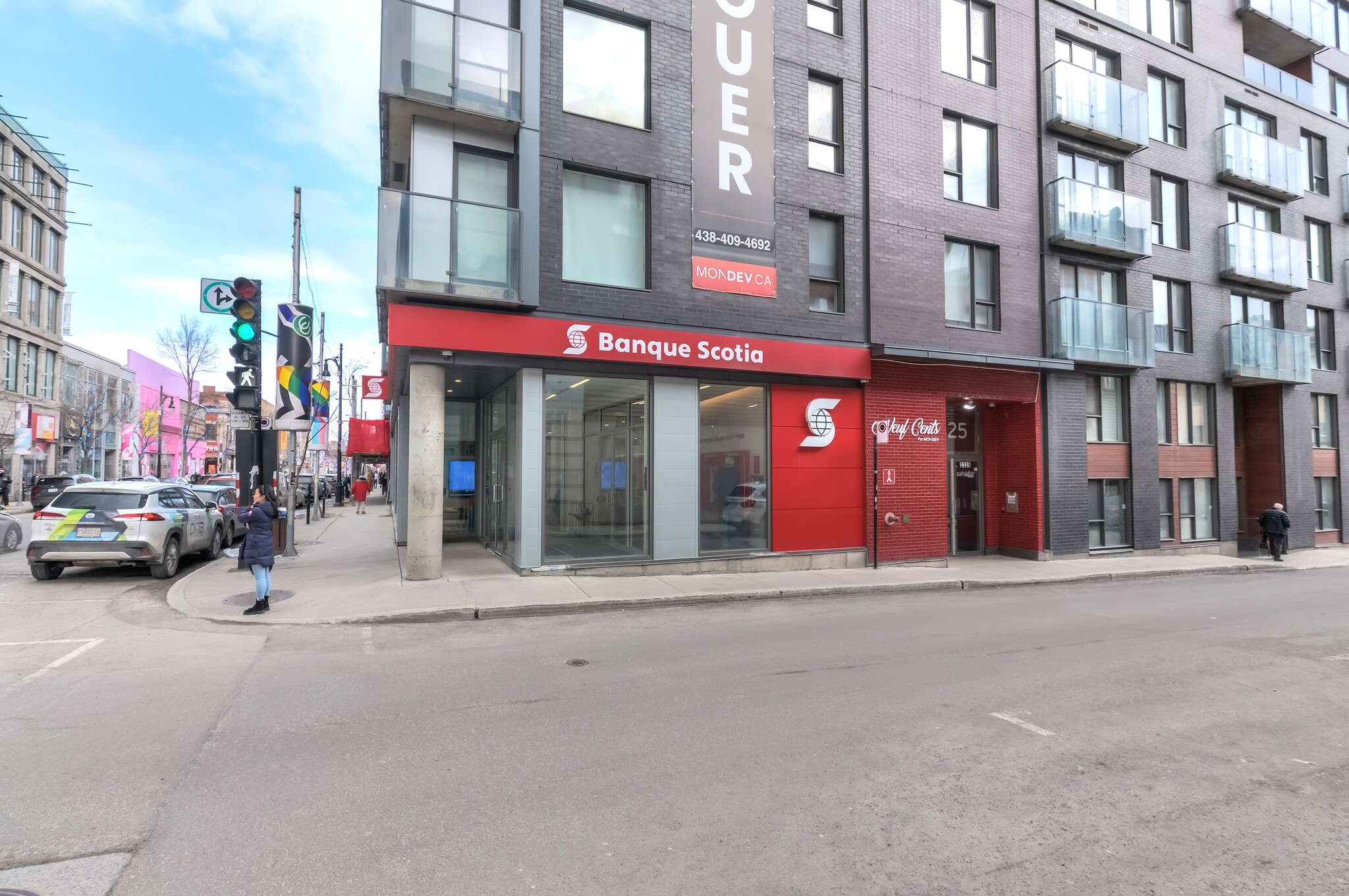900 Rue Sainte-Catherine E, Montréal, QC à louer Photo principale– Image 1 sur 7