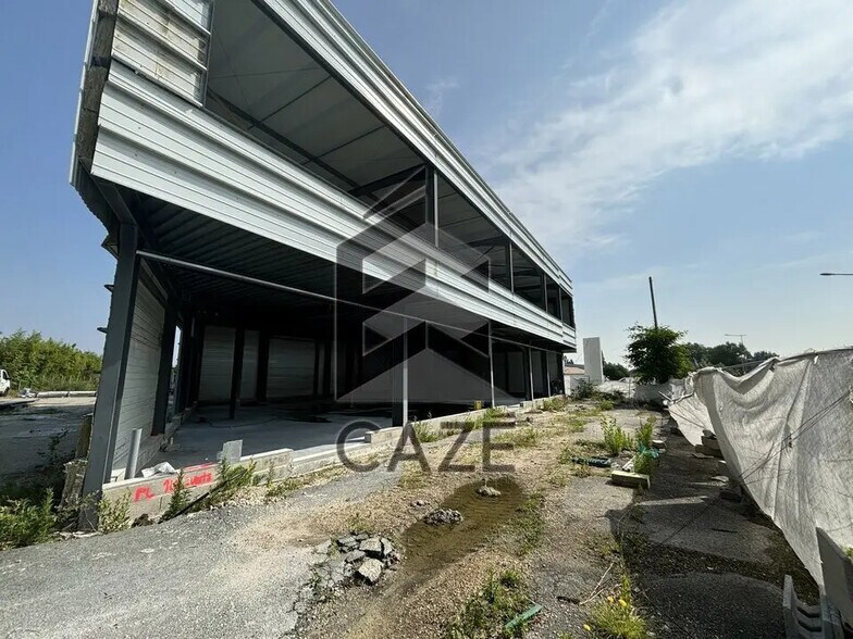 Local commercial dans Mérignac à louer - Photo de l’immeuble – Image 2 sur 3